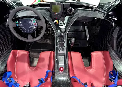 صورة 17 لـ 2015 KTM X-BOW