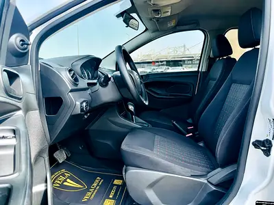 2020 FORD FIGO 照片 14
