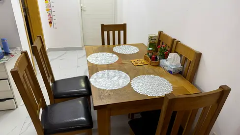 Dinning table