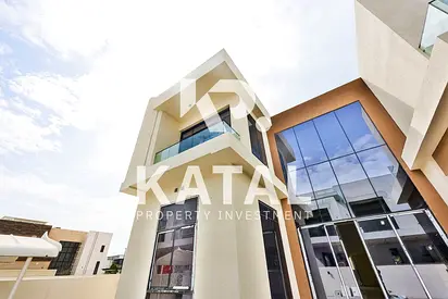 Luxury Villa | 5BR+M | Ready to Move in