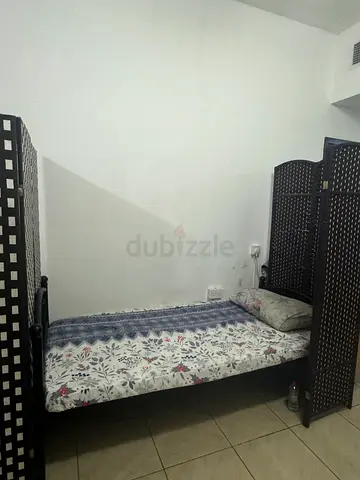 Bed space for Executive males 750 dhs onwards