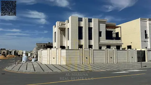 Villa with all registration and ownership fees included, on the main street, ready to move in, with a special discount for cash in the most prestigiou