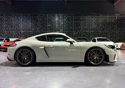 2020 Porsche CAYMAN photo 6
