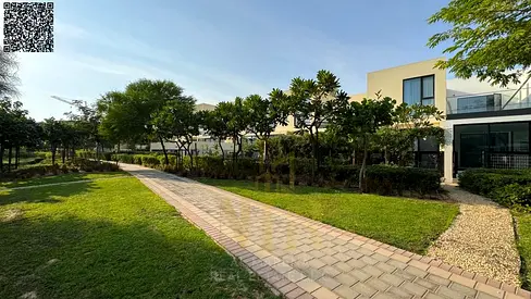 فيلا بسعر شامل رسوم الكهرباء والمياه والمكيفات على الشارع الرئيسي جاهزة للسكن بخصم خاص للكاش في أرقي مناطق عجمان تملك حر..