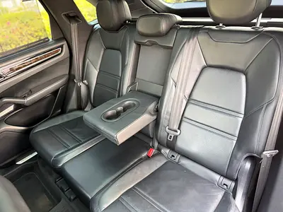 2019 Porsche CAYENNE — миниатюра 19