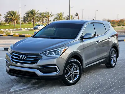 Hyundai Santafe 2018 US Specs Clean Title Wifh Navigation Clean Inside Out With Low KM