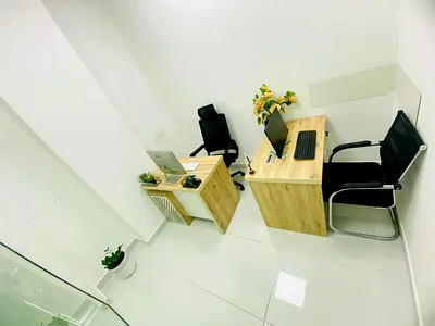 Premium Office for rent | Free All Utilities | Direct from Owner