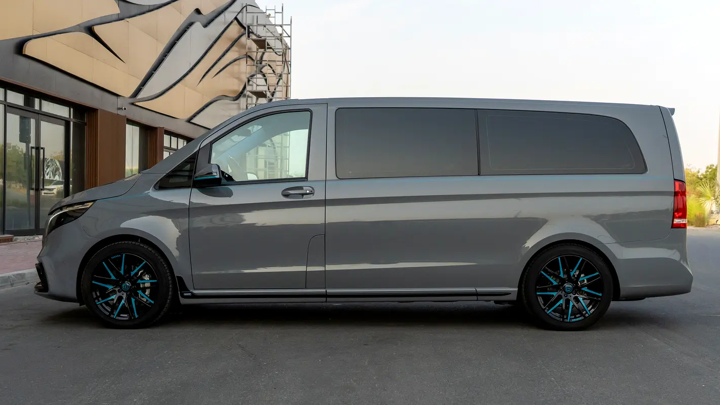 Mercedes-Benz V-Class 2023
