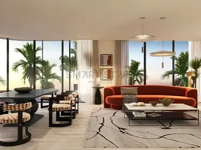 Beachfront / Handover Apr 28 / Great Location