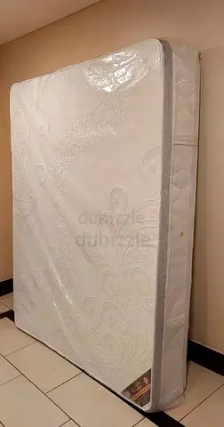 Brand New king Top Memory foam Spring Mattress