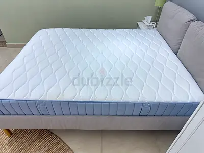 Only the mattress. IKEA VÅGSTRANDA Pocket Spring Mattress 160x200 cm - Firm, Light Blue