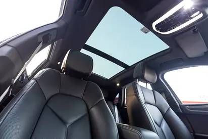 2024 Porsche MACAN — миниатюра 20