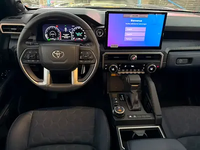 2026 Toyota 4RUNNER — фото 9