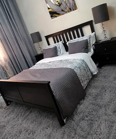 Solid wood king Bed set with storage like new