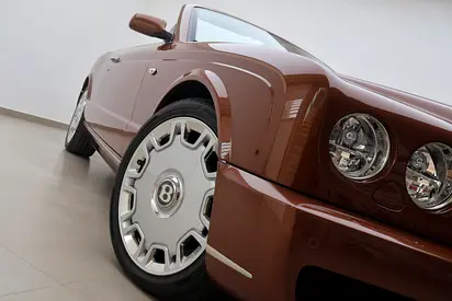 صورة 7 لـ 2007 Bentley AZURE
