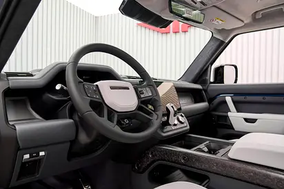 2026 LAND Rover DEFENDER — миниатюра 8