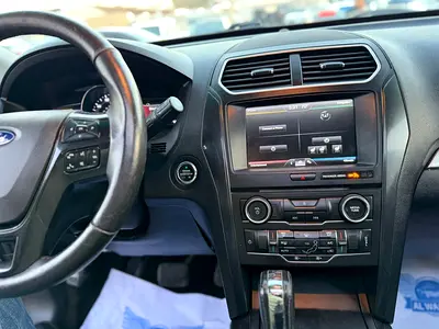 2016 FORD EXPLORER photo 9