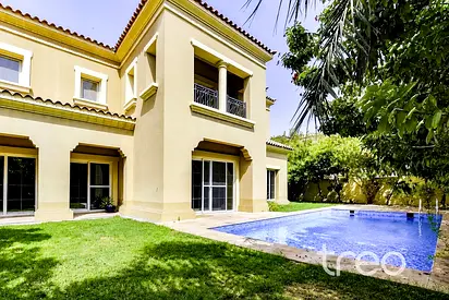 Stunning Family Villa | Spacious Layout | Private Pool