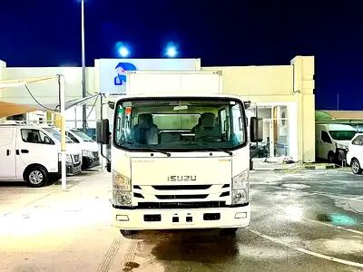 2022 Isuzu NPR Double Cabin – Excellent Condition | Low Mileage | PM 1200 Aed