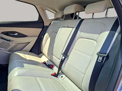 صورة مصغرة 13 لـ 2021 Jaguar E-PACE