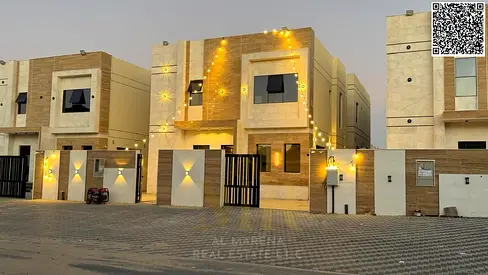 Distinctive villa for sale in Al-Haliyo 2 | 3014 sq ft | 3 master bedrooms | Majlis and living room with washrooms | Modern kitchen | Maid's room + la