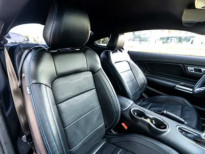 Ford Mustang GT, миниатюра 3