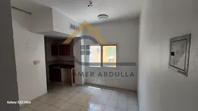 Spacious studio Apartment Available in Muwaileh Sharjah school area