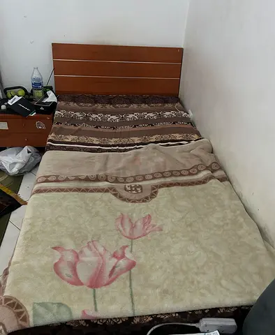 Wooden Bed Frame with Medical Mattress (195 × 80 cm)