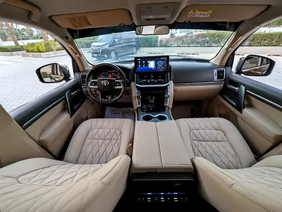 2014 Toyota LAND CRUISER 照片 2