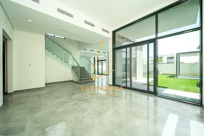 Vacant 4BR+Maid Villa | Spacious Layout