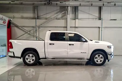 2025 RAM 1500 照片 4