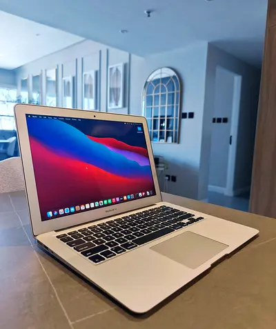 MacBook Air 13 2014 | Light Usage | 256GB SSD | Excellent Battery | macOS Big Sur