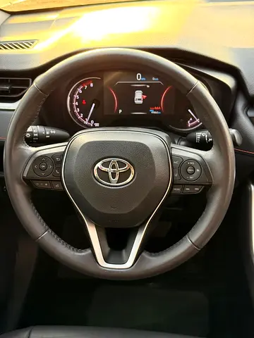 صورة 12 لـ 2023 Toyota RAV 4