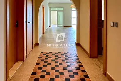 Full Sea Views | Modern Unit | Vacant | Furnished