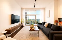 Quality Furniture | Upgraded | High Floor