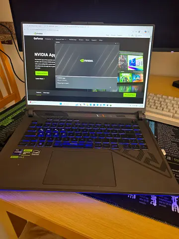 Asus ROG STRIX G16, 16gb ddr5 4800mt/s rtx 4070, Intel i 9 13980 HX