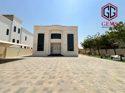 ELEGANT VILLA | SERVANT BLOCK | LUSH GARDEN