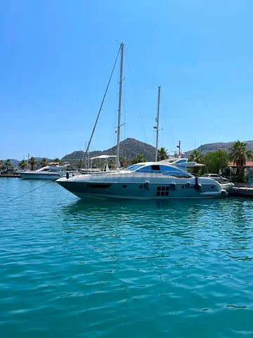 2012 Azimut 62S Special Edition 8/8