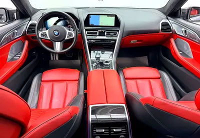 صورة 9 لـ 2021 BMW 8-SERIES