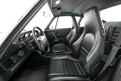 صورة 8 لـ 1993 Porsche 911