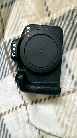Canon EOS R50 mirrorless camera- good condition