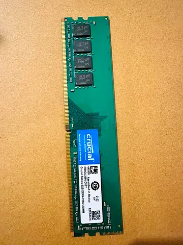 Crucial 8GB DDR4 Desktop RAM - Good Working Condition
