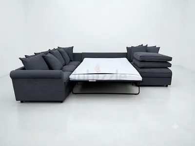 Practical Built-In Storage
The sofa includes convenient storage space, ideal for keeping blankets, p