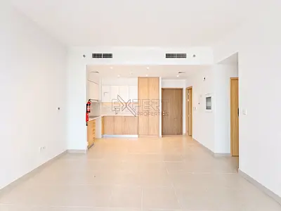 Bright & Spacious | Marina View | Open Kitchen