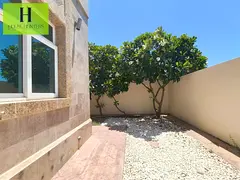 MODREN BEAUTIFULL WITH BIG SWIMMING POOL 6 BEDROOMS VILLA AVAILABLE FOR RENT IN AL AZRA SHARJAH