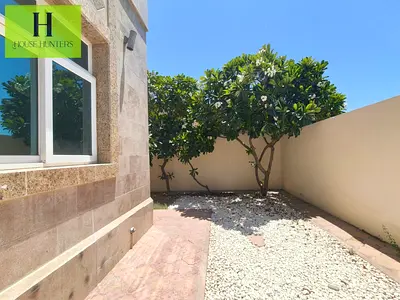 MODREN BEAUTIFULL WITH BIG SWIMMING POOL 6 BEDROOMS VILLA AVAILABLE FOR RENT IN AL AZRA SHARJAH