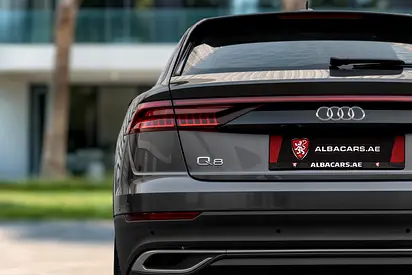 صورة 6 لـ 2023 AUDI Q8