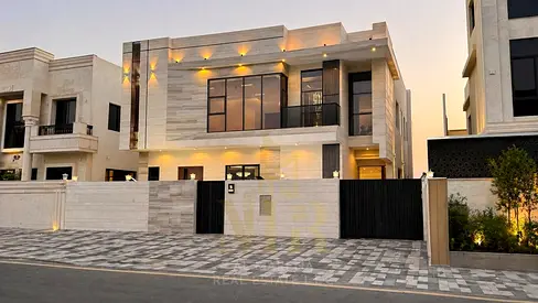 Luxury villa for sale in Al Helio 2 | 5 master bedrooms | Private pool | High-end finishing | All fees included | A unique living and investment oppor