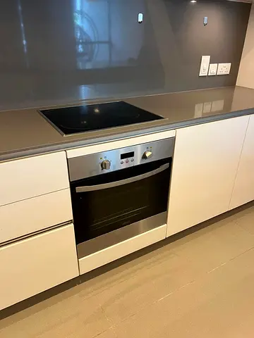 Zenussi Built-in Electric Oven with Induction Cooktop - Good Condition