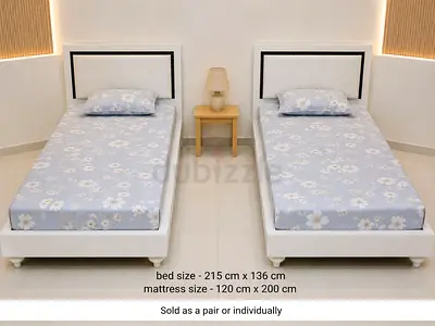 Pair of single beds with mattresses — white wooden frames 120*200